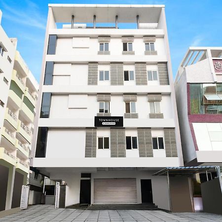 Super Townhouse Alwal Road Otel Trimulgherry Dış mekan fotoğraf