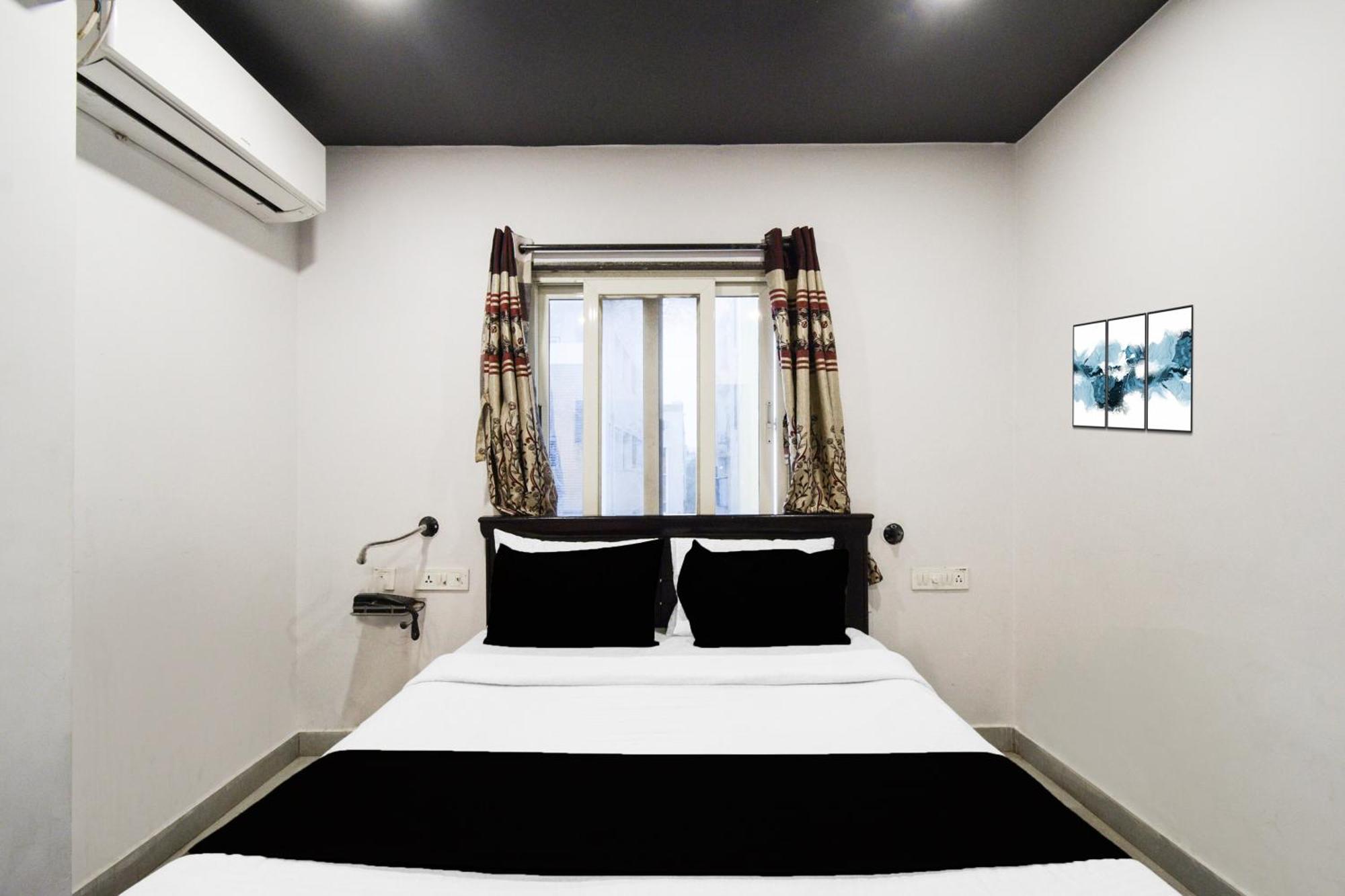 Super Townhouse Alwal Road Otel Trimulgherry Dış mekan fotoğraf