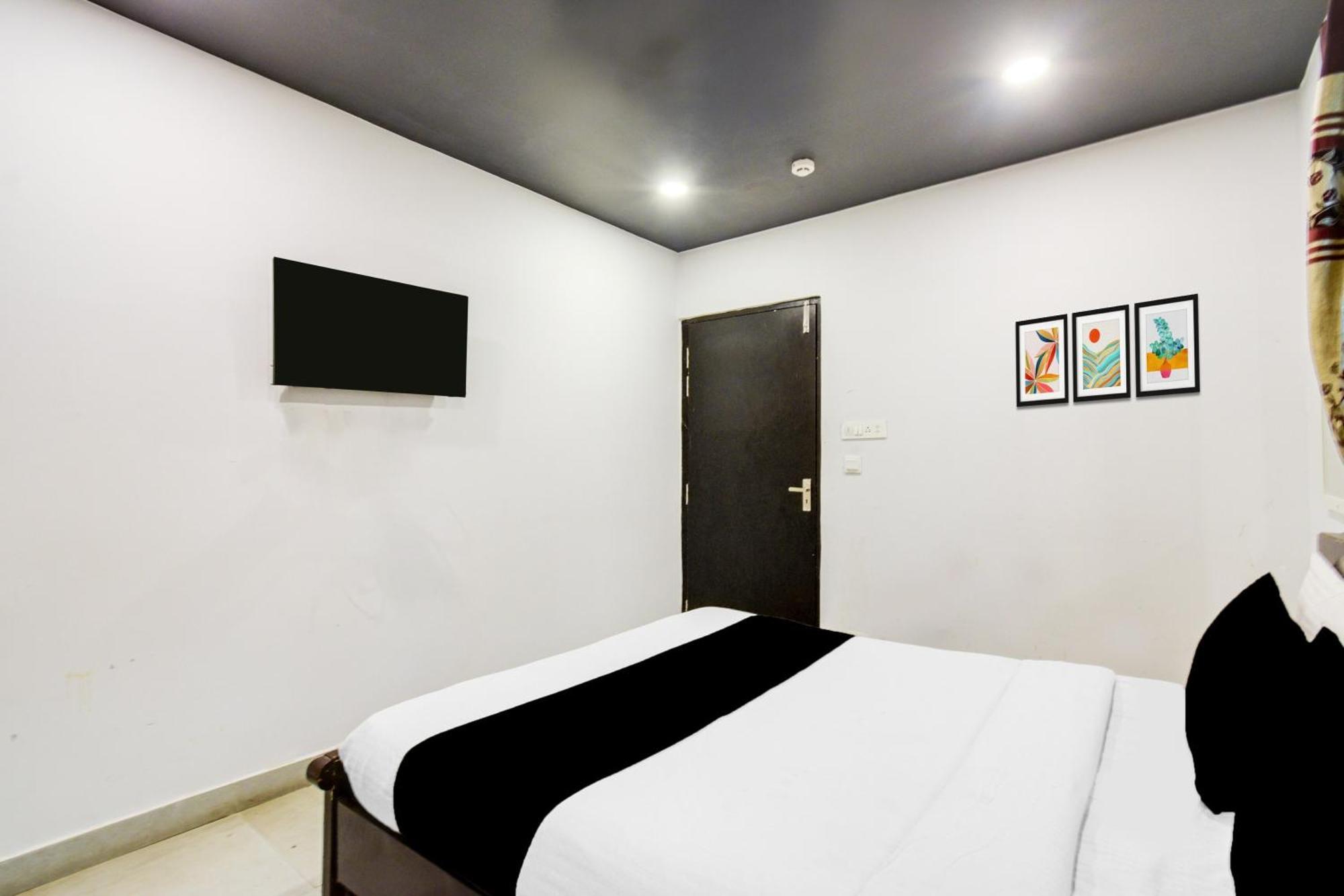 Super Townhouse Alwal Road Otel Trimulgherry Dış mekan fotoğraf